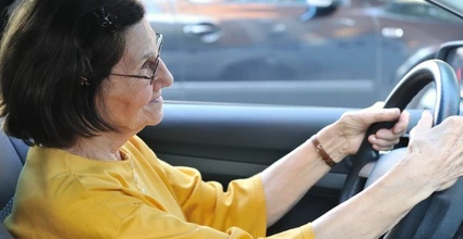 Řidiči s pokročilým zeleným zákalem způsobí až dvakrát více dopravních nehod